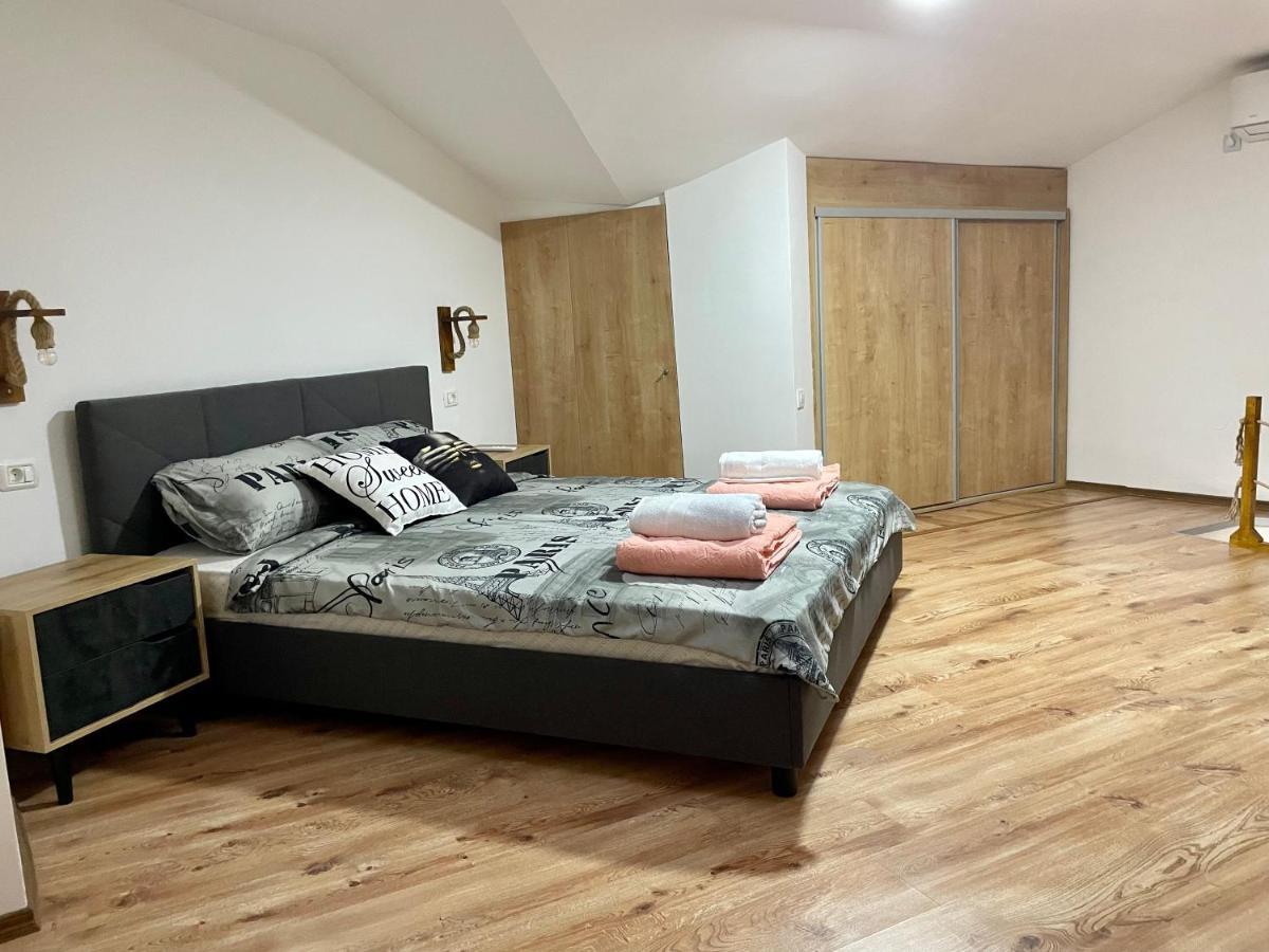 Gallery City Center Apartment Skopje Exterior photo